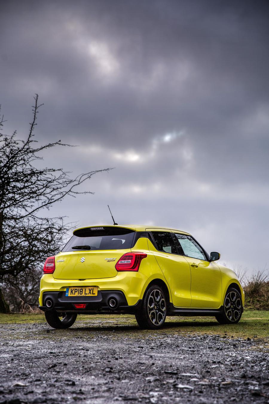  Suzuki Swift Sport 2018 года  (UK) (фото 11 из 40)